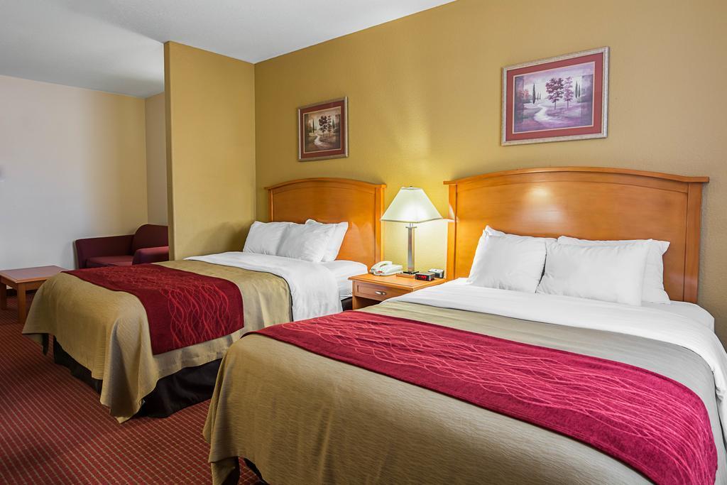Comfort Inn & Suites Chesapeake - Portsmouth Esterno foto