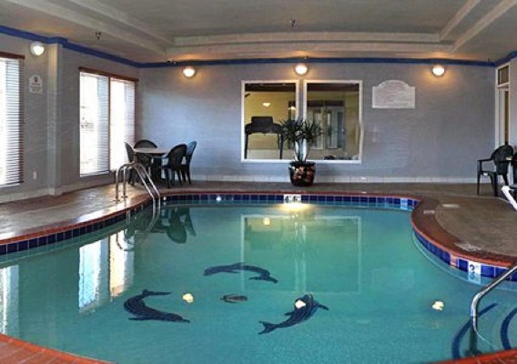 Comfort Inn & Suites Chesapeake - Portsmouth Esterno foto