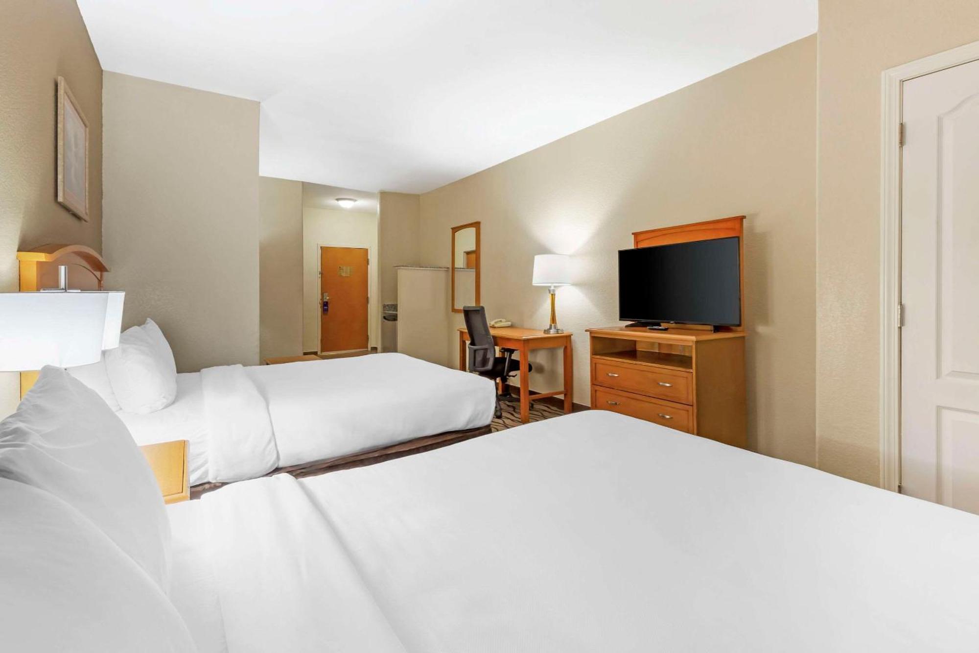 Comfort Inn & Suites Chesapeake - Portsmouth Esterno foto