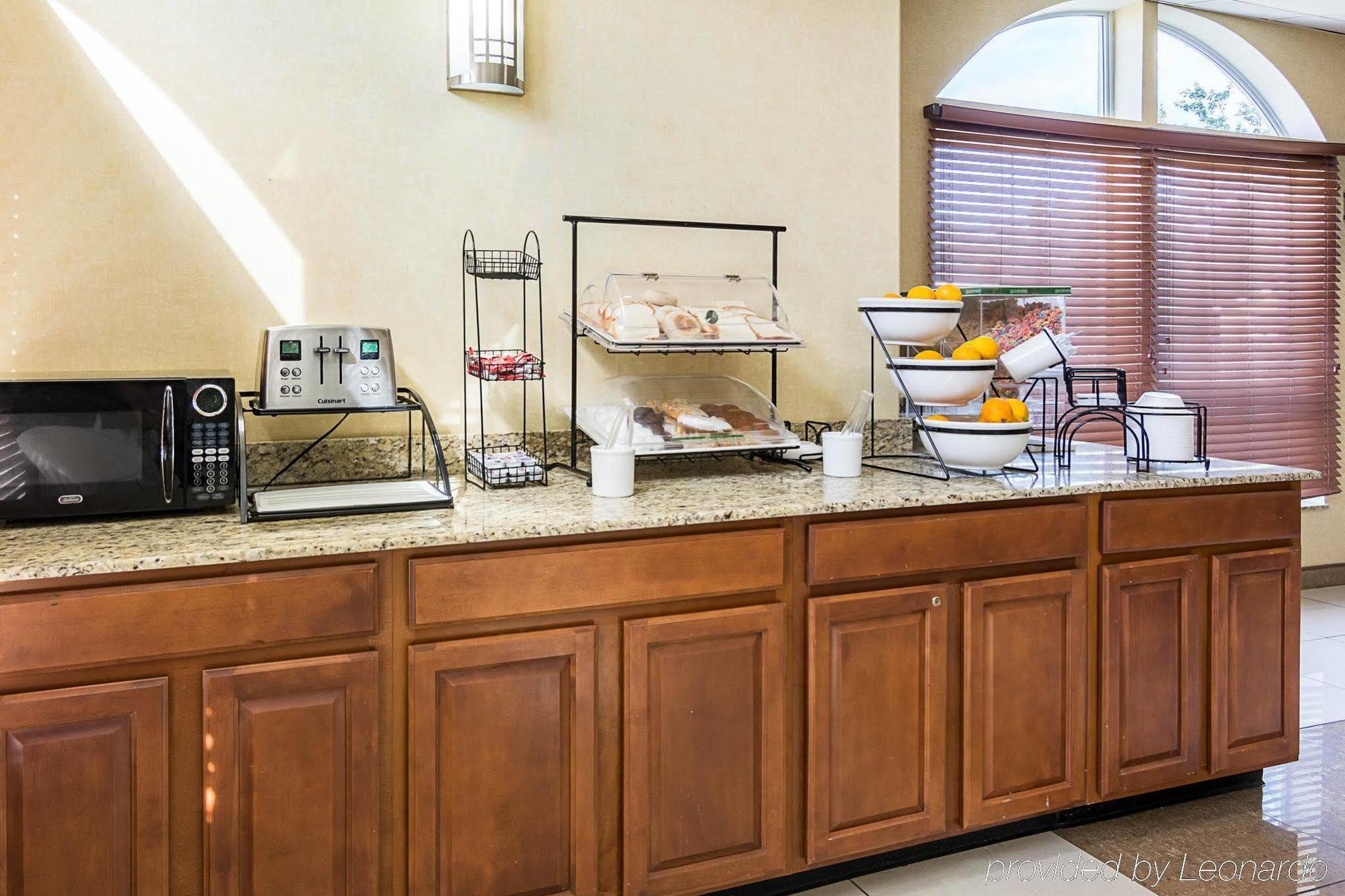 Comfort Inn & Suites Chesapeake - Portsmouth Esterno foto